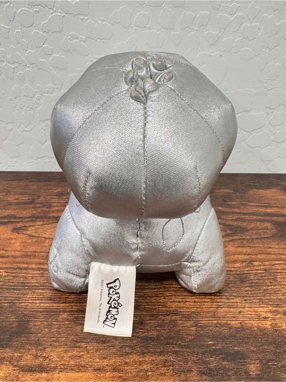 Pokemon Bulbasaur Silver Select 7 inch Plush 25th Anniversary RARE - Picture 4 of 7